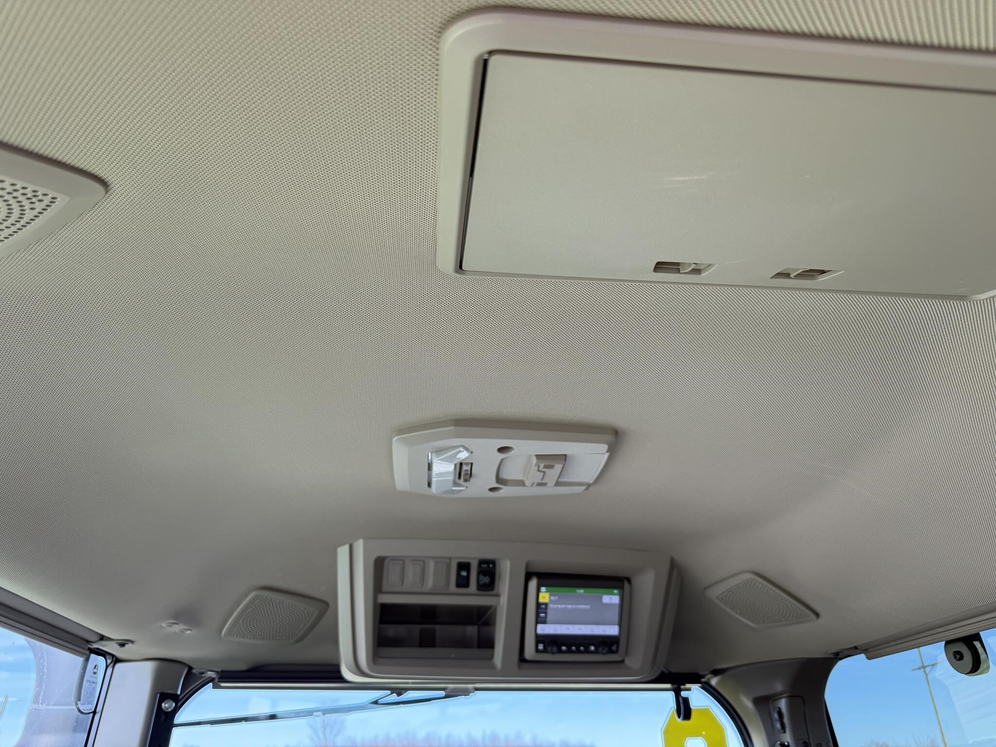 2024 John Deere 408R Self-Propelled Sprayer