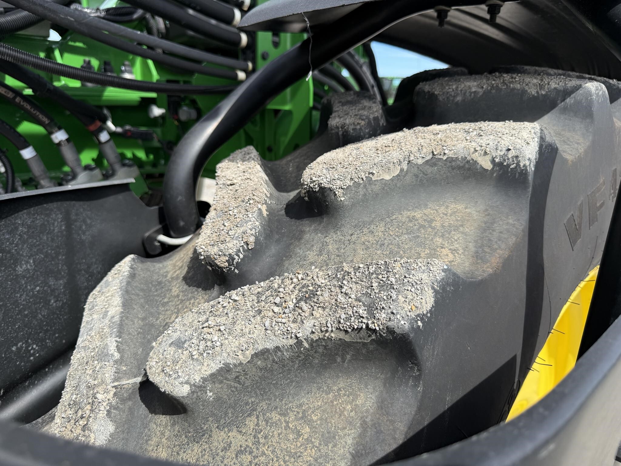 2024 John Deere 408R Self-Propelled Sprayer