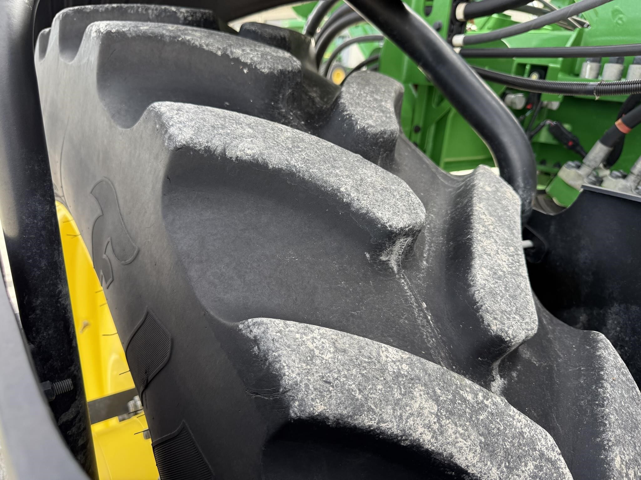 2024 John Deere 408R Self-Propelled Sprayer