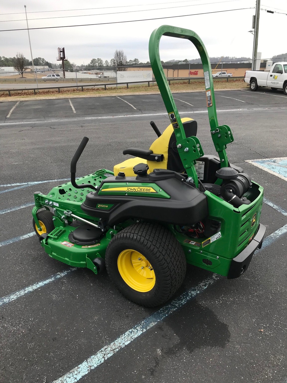 2025 John Deere Z920M Lawn Mower