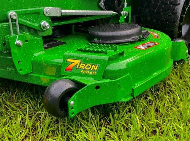 2025 John Deere Z920M Lawn Mower