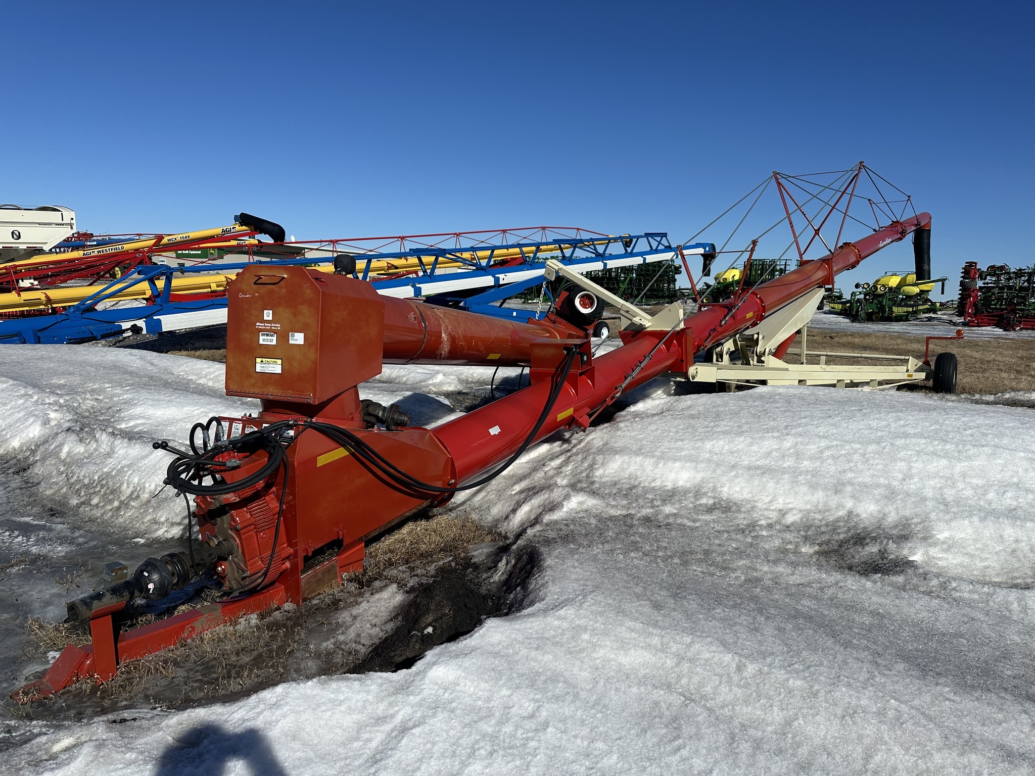 2013 Buhler Farm King 1684 Augers and Conveyor