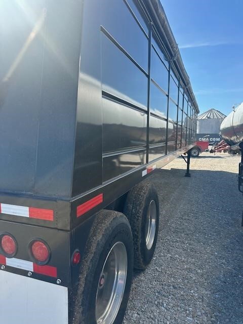 2023 Demco 4022 Grain Trailer