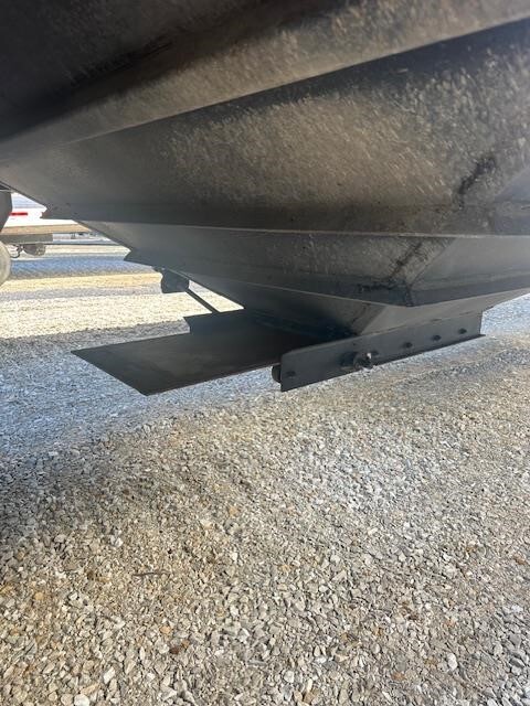 2023 Demco 4022 Grain Trailer