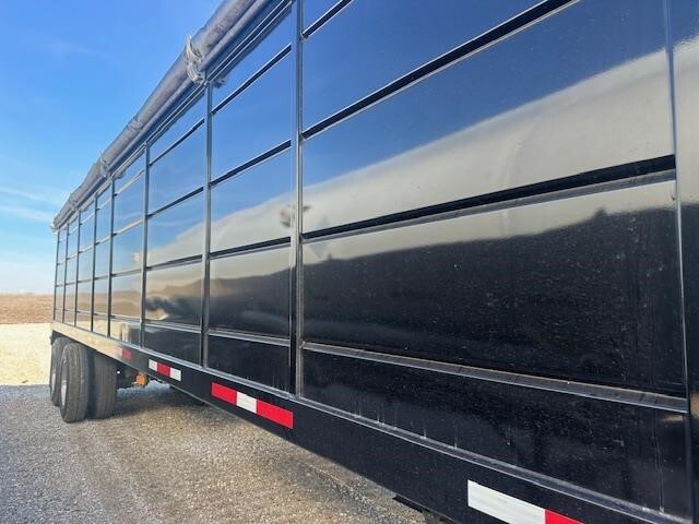 2023 Demco 4022 Grain Trailer