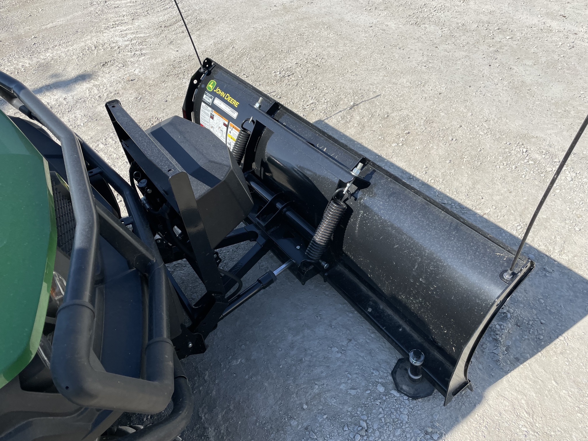 2018 John Deere XUV835R ATVs and Utility Vehicle