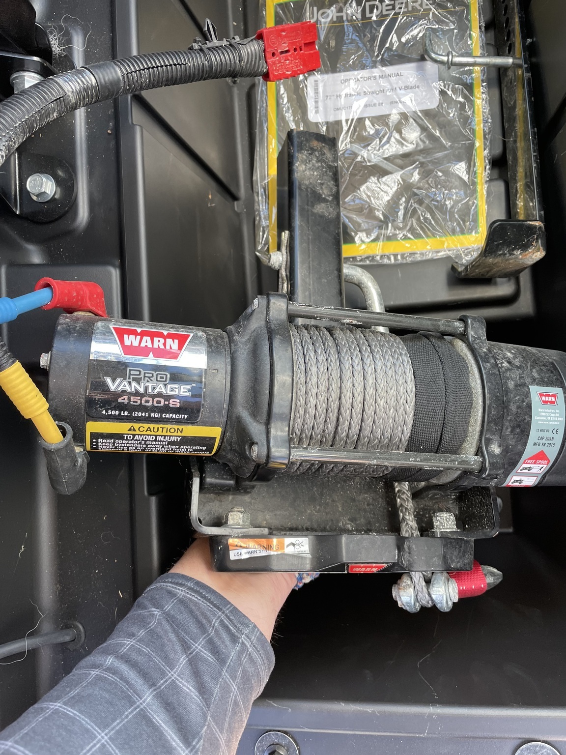 2018 John Deere XUV835R ATVs and Utility Vehicle