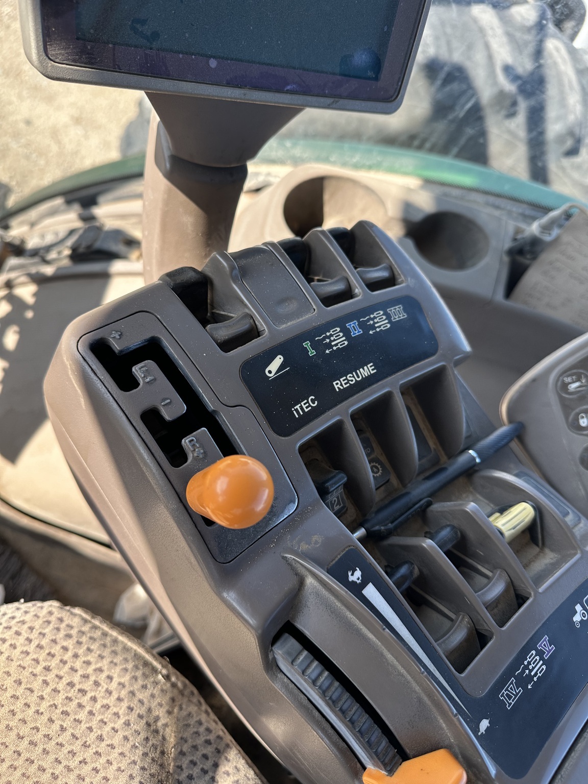 2011 John Deere 8310R Tractor