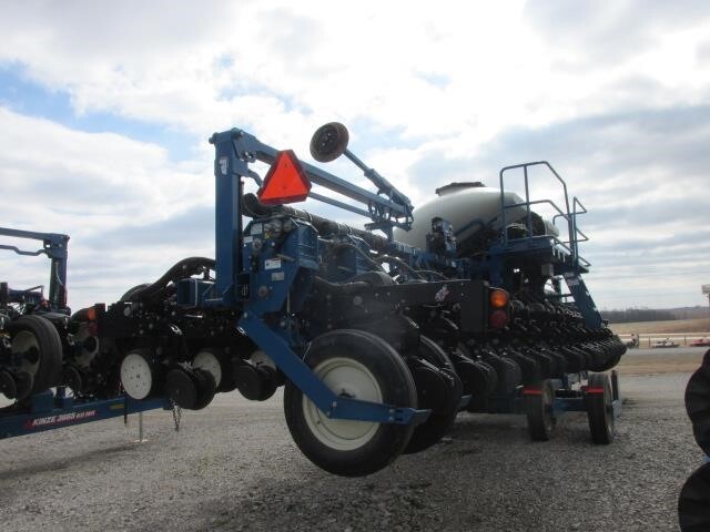 2013 Kinze 3600 ASD Planter
