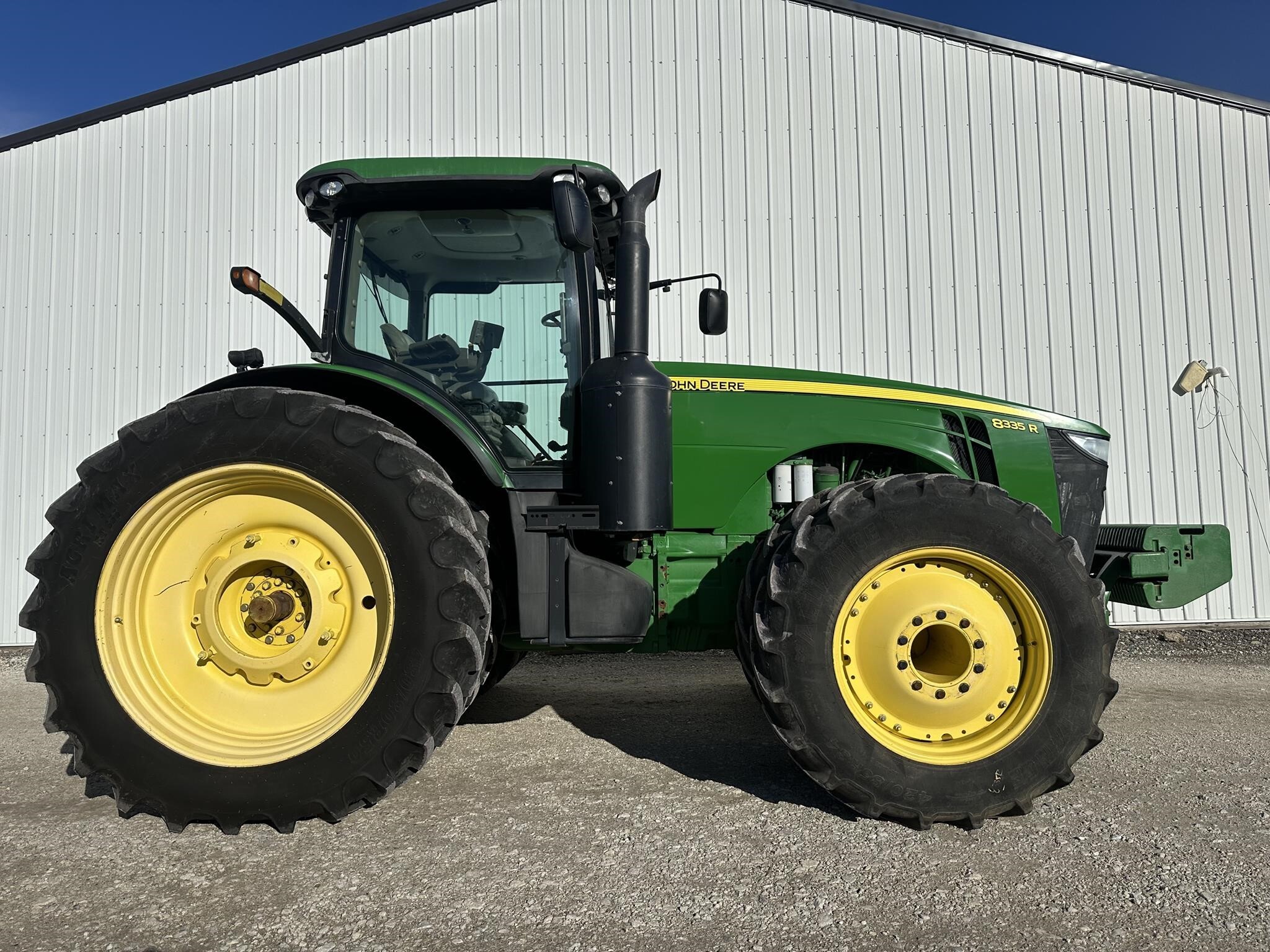 2012 John Deere 8335R Tractor