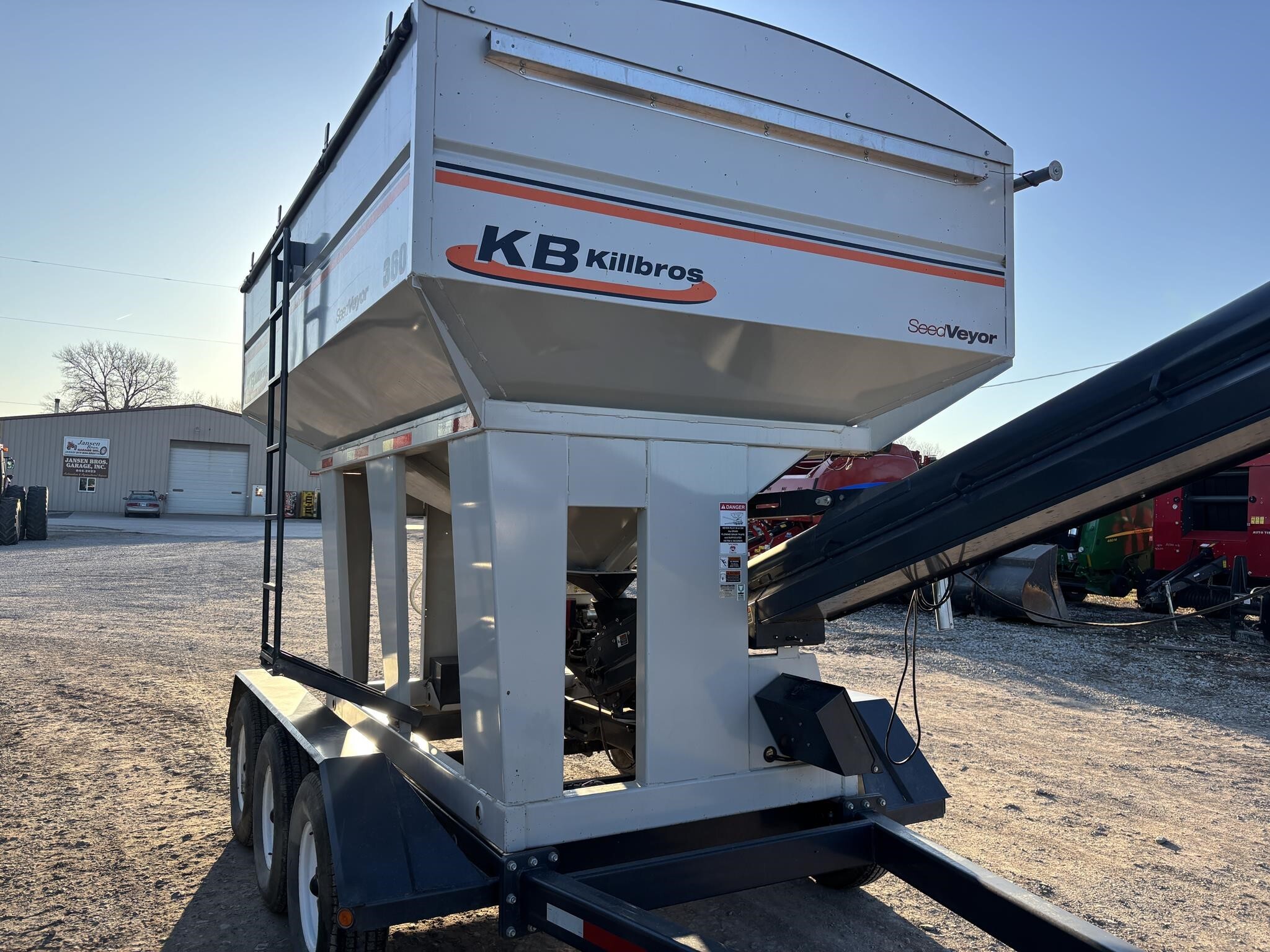 2013 Killbros Seedveyor 360 Seed Tender