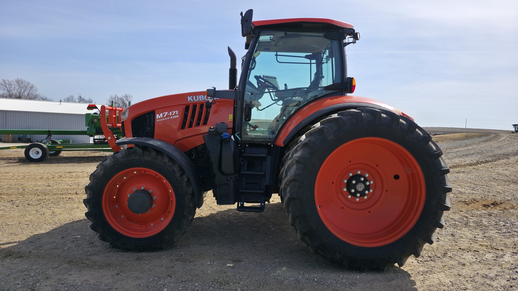 2016 Kubota M7-171 PREMIUM KVT Tractor
