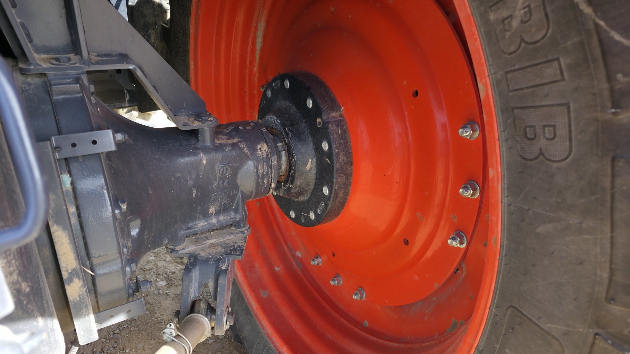 2016 Kubota M7-171 PREMIUM KVT Tractor