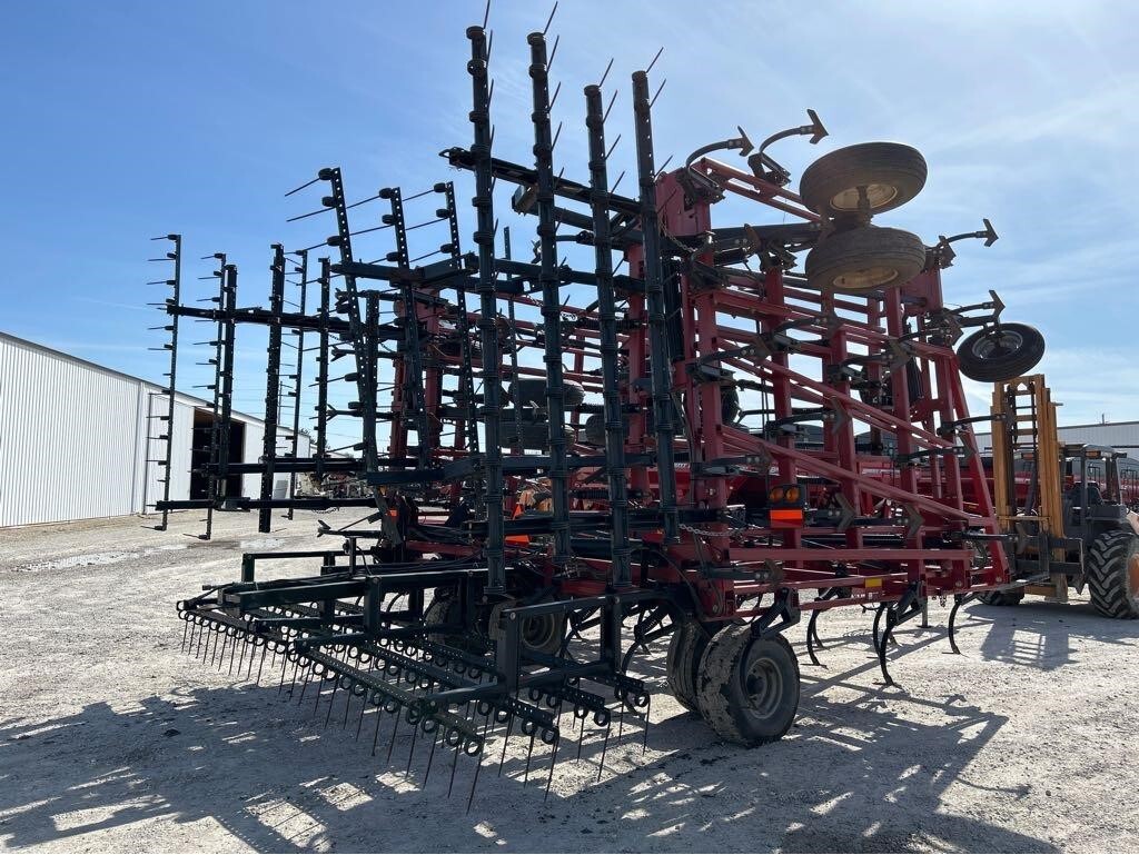 2008 Case IH Tigermate 200 Field Cultivator