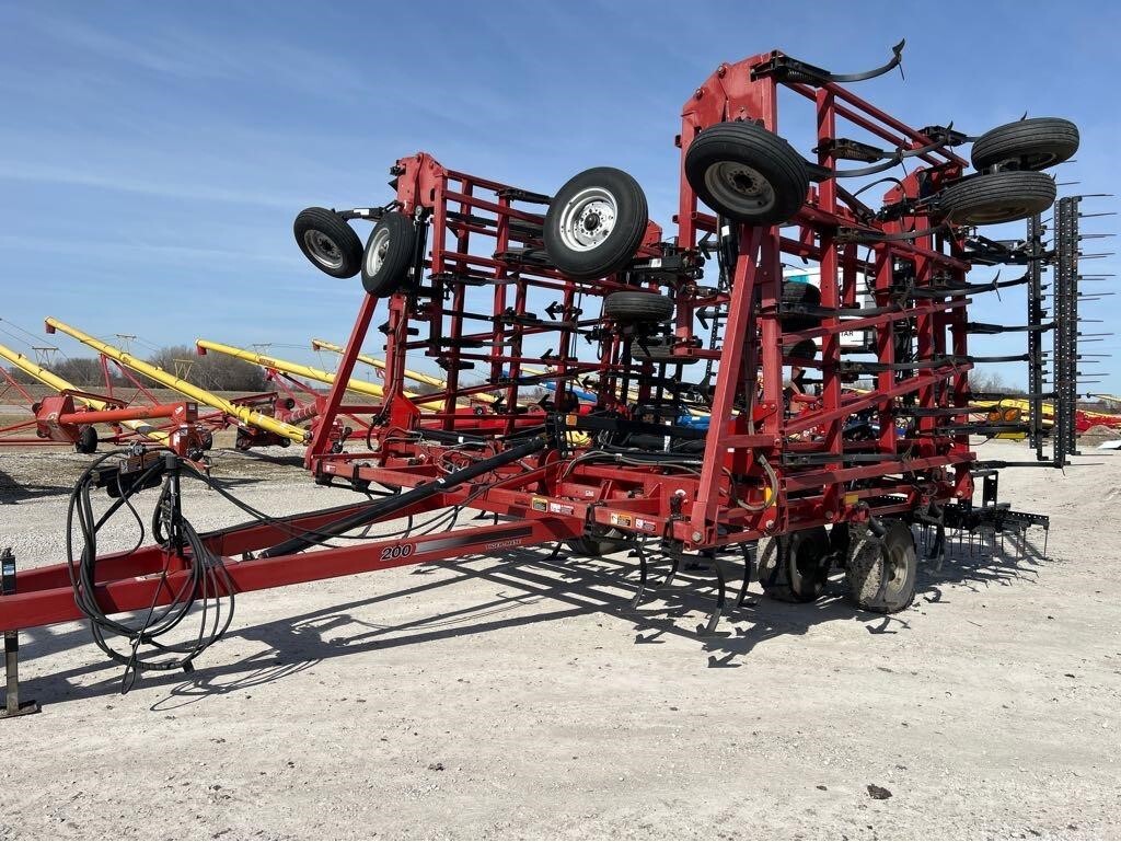 2008 Case IH Tigermate 200 Field Cultivator