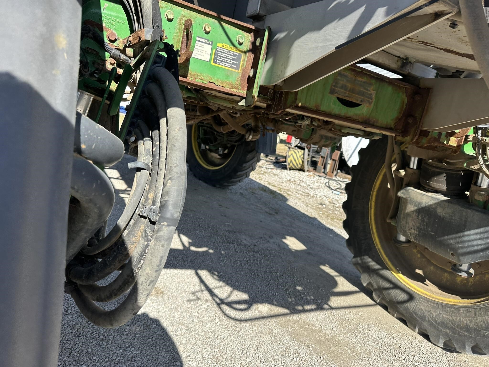 2016 John Deere R4045 Self-Propelled Sprayer