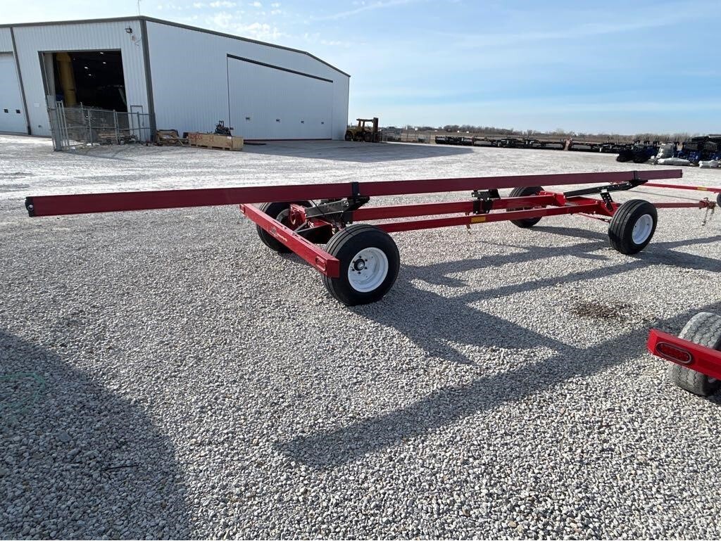 2022 Unverferth HT25 Header Trailer