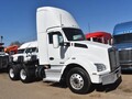 2019 Kenworth T880 Semi Trucks/Trailer