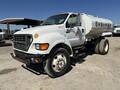 2003 Ford F-650 Pickup