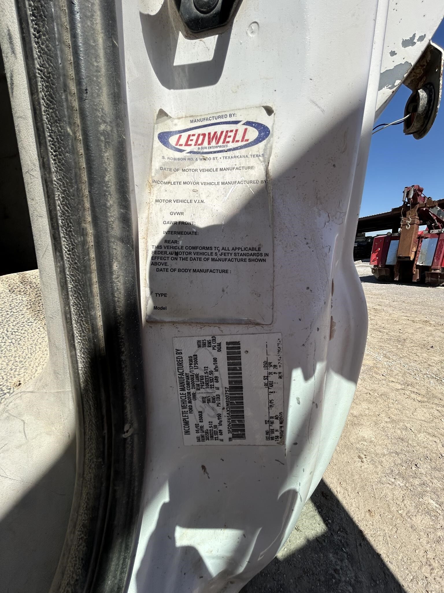 2003 Ford F-650 Pickup