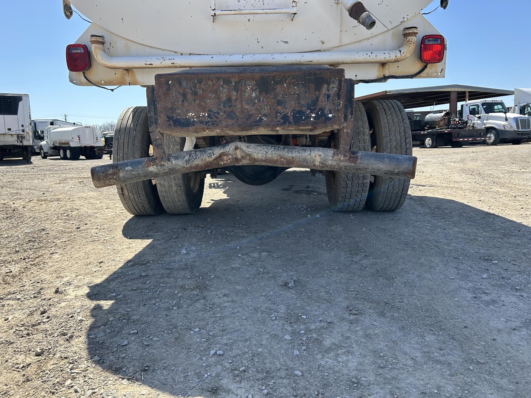 2003 Ford F-650 Pickup