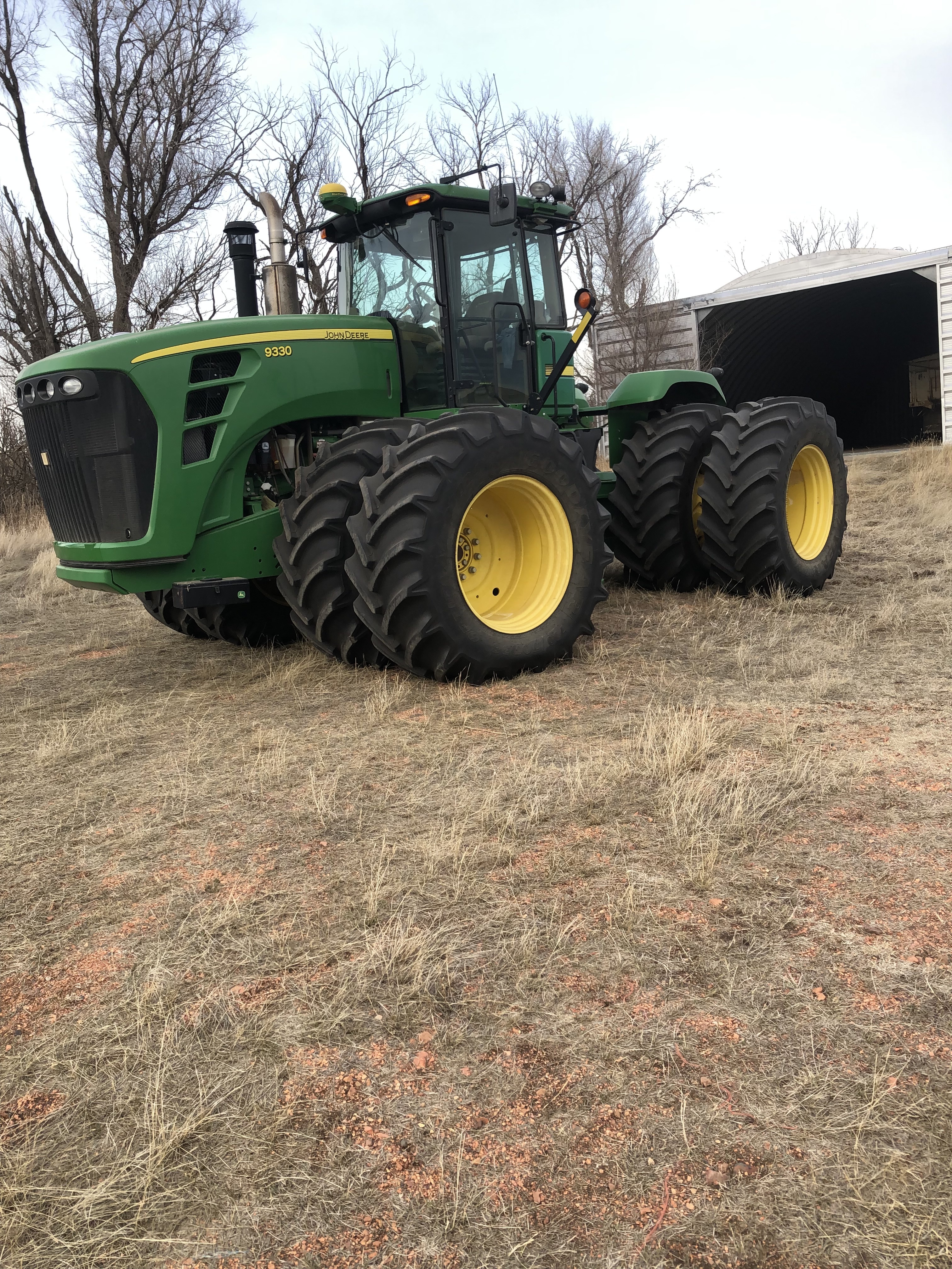  John Deere 9330 Tractor