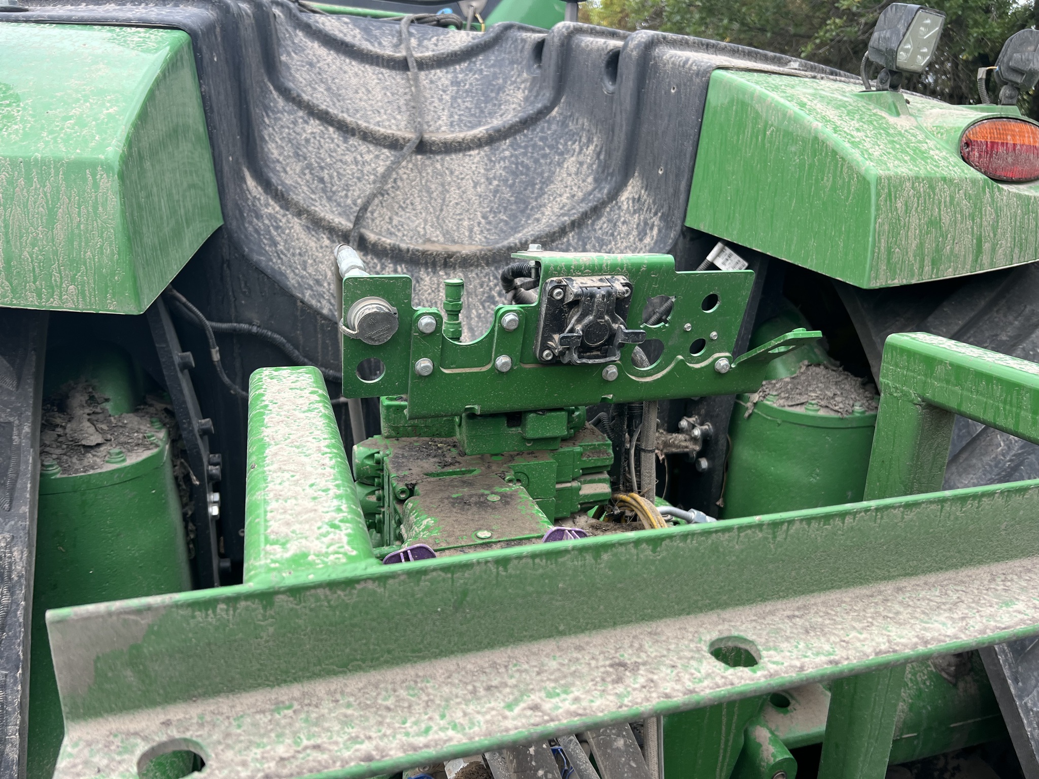 2022 John Deere 9RX 590 Tractor