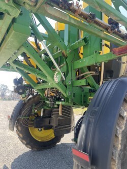 2022 John Deere 410R Self-Propelled Sprayer