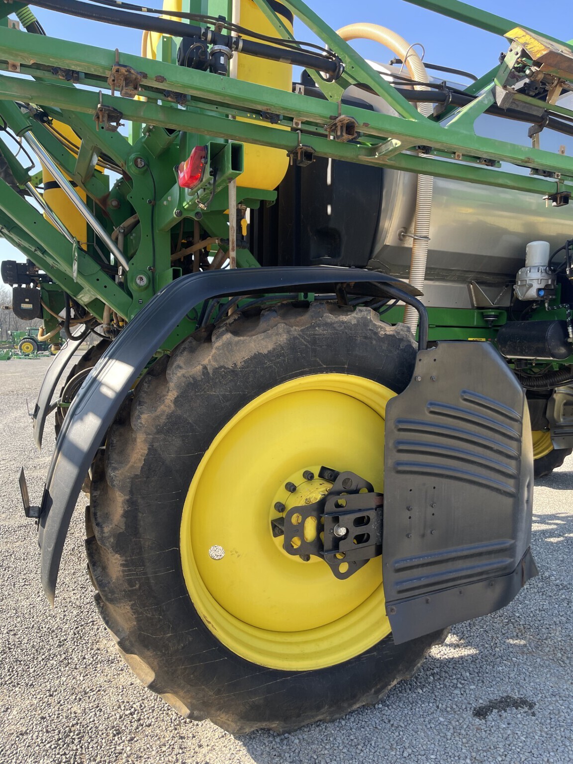 2022 John Deere 410R Self-Propelled Sprayer