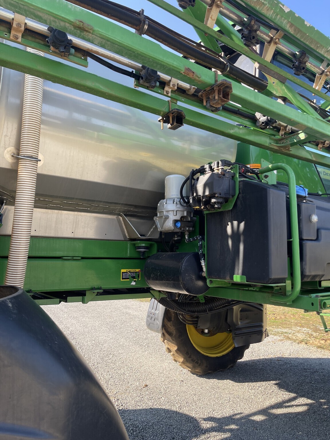 2022 John Deere 410R Self-Propelled Sprayer