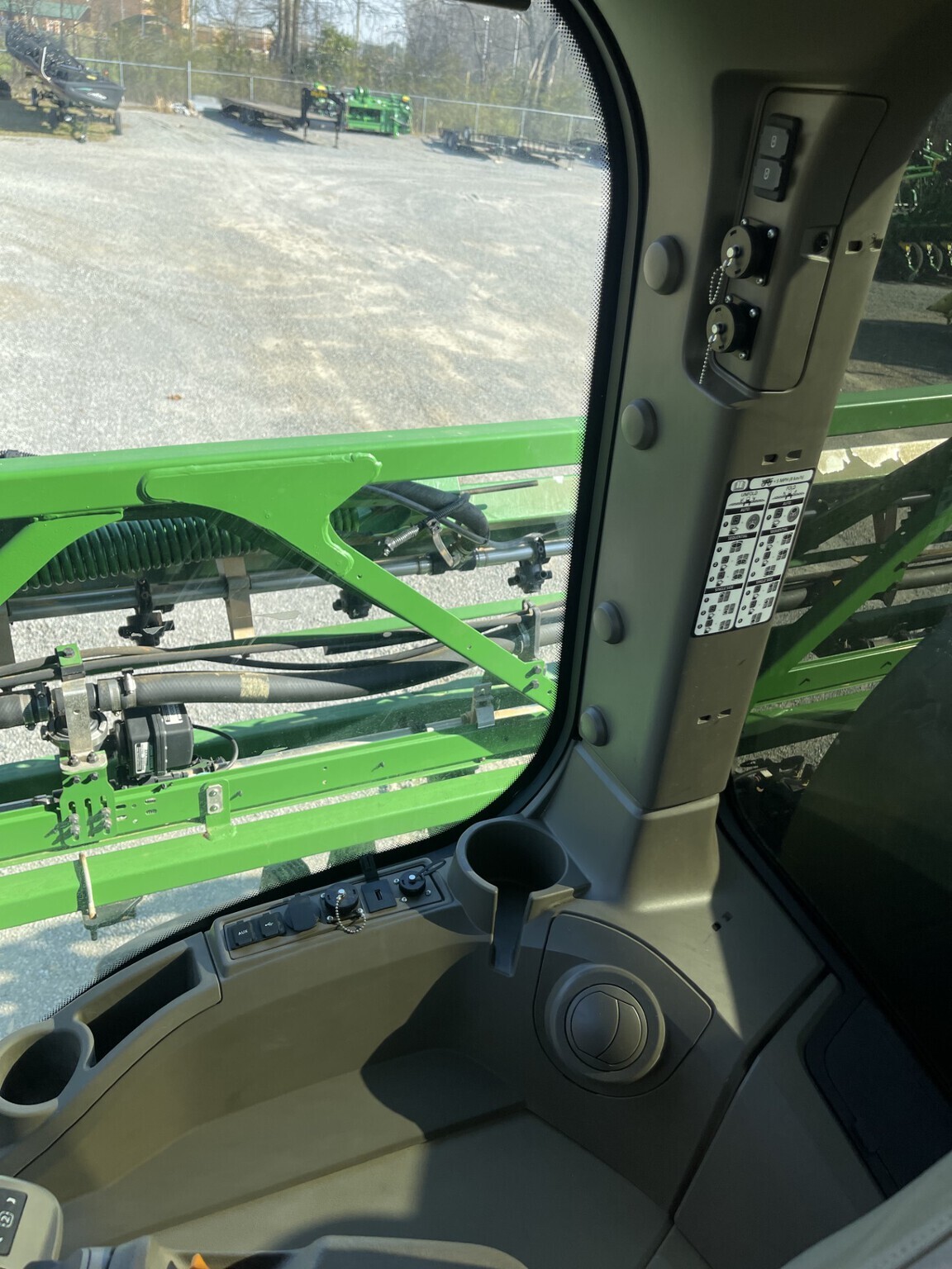 2022 John Deere 410R Self-Propelled Sprayer