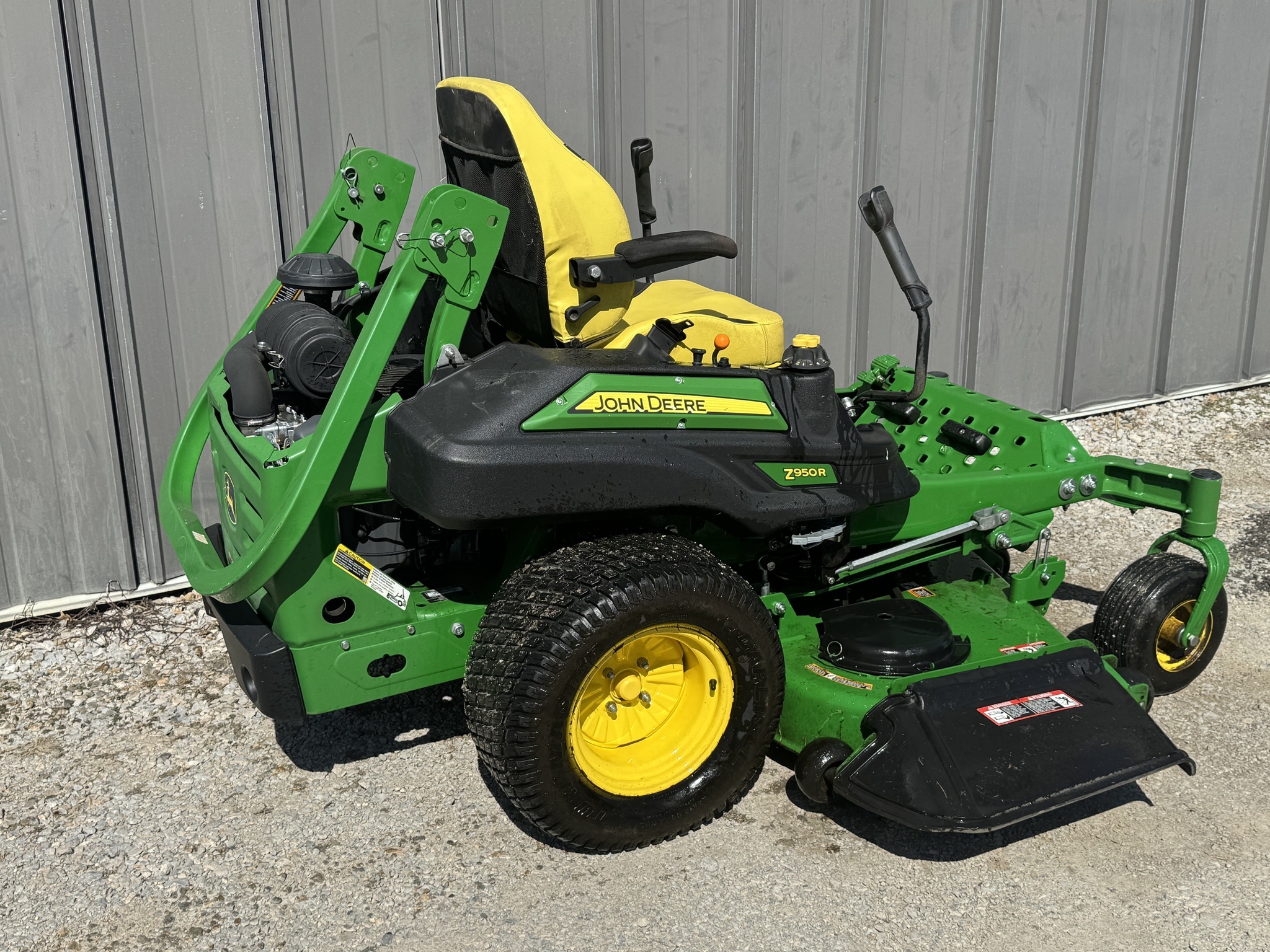 2020 John Deere Z950R Lawn Mower