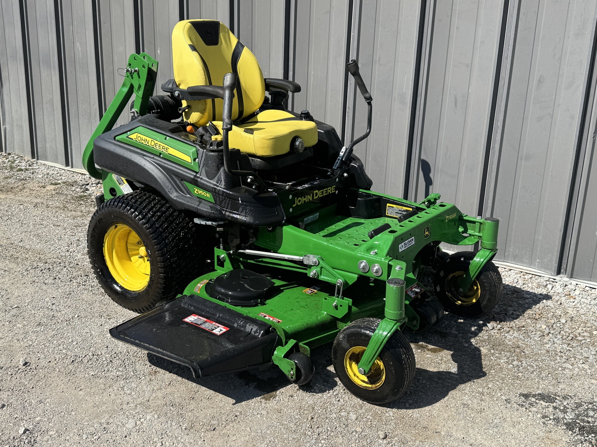 2020 John Deere Z950R Lawn Mower