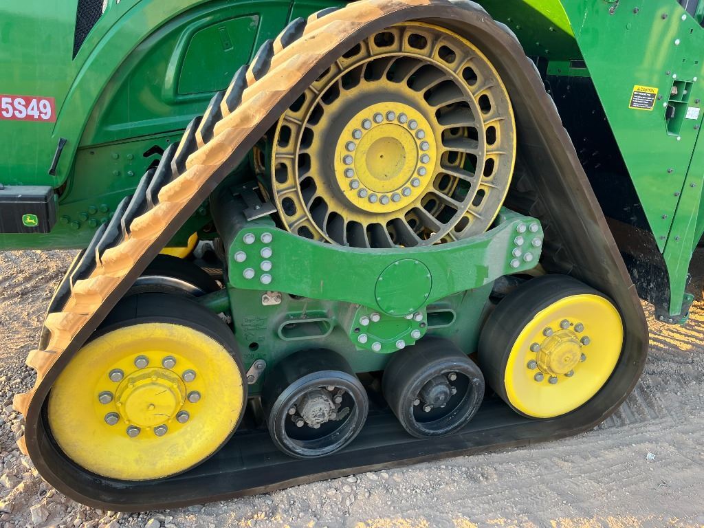 2022 John Deere 9RX 640 Tractor