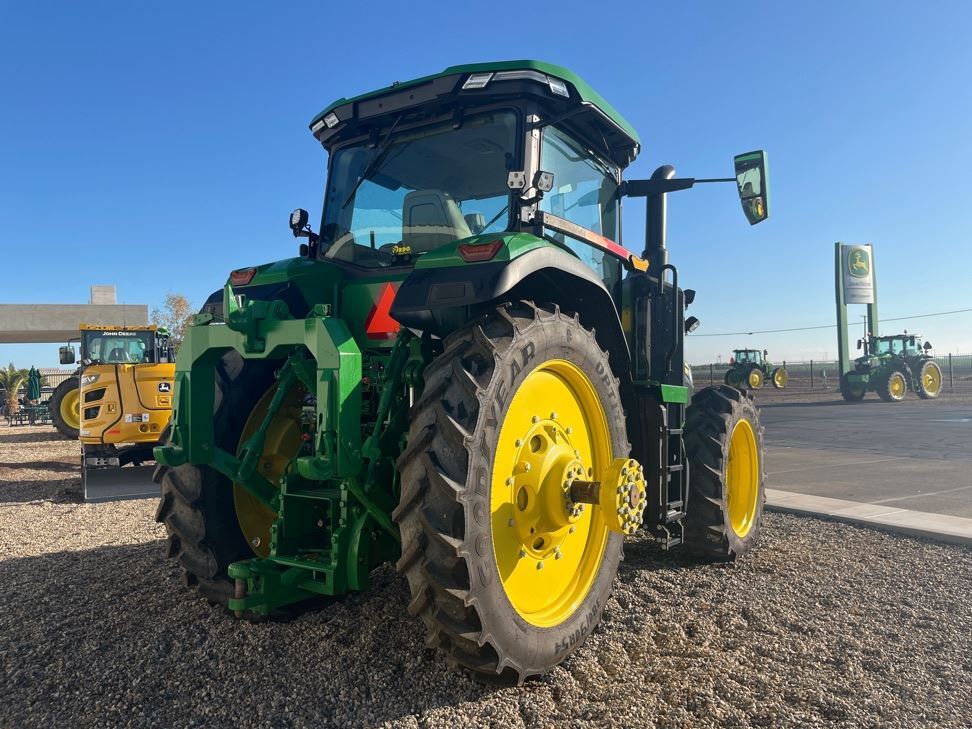 2023 John Deere 8R 340 Tractor
