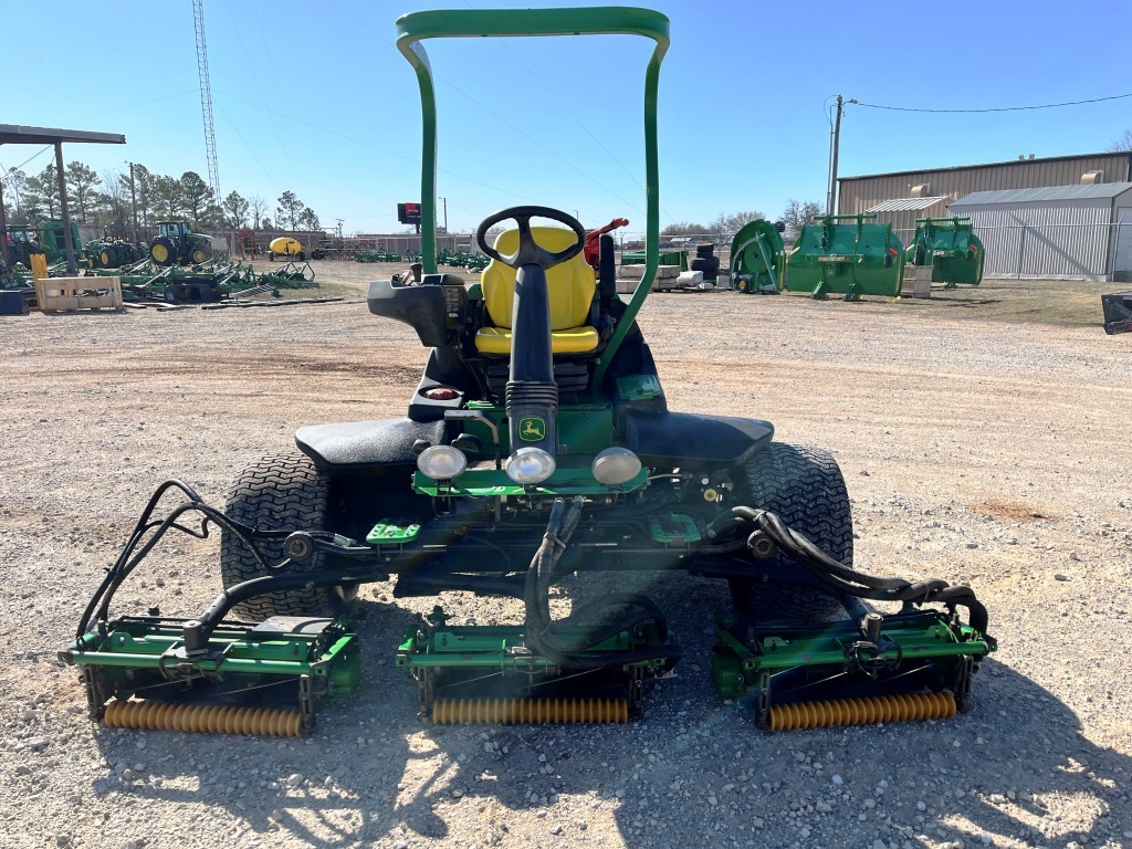 2012 John Deere 8700 Lawn Mower