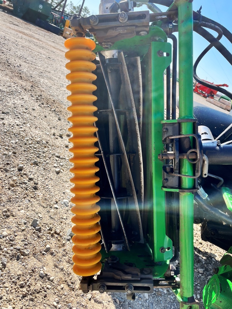 2012 John Deere 8700 Lawn Mower