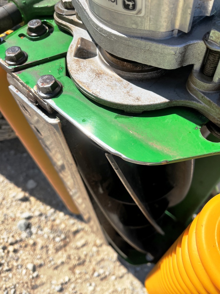 2012 John Deere 8700 Lawn Mower