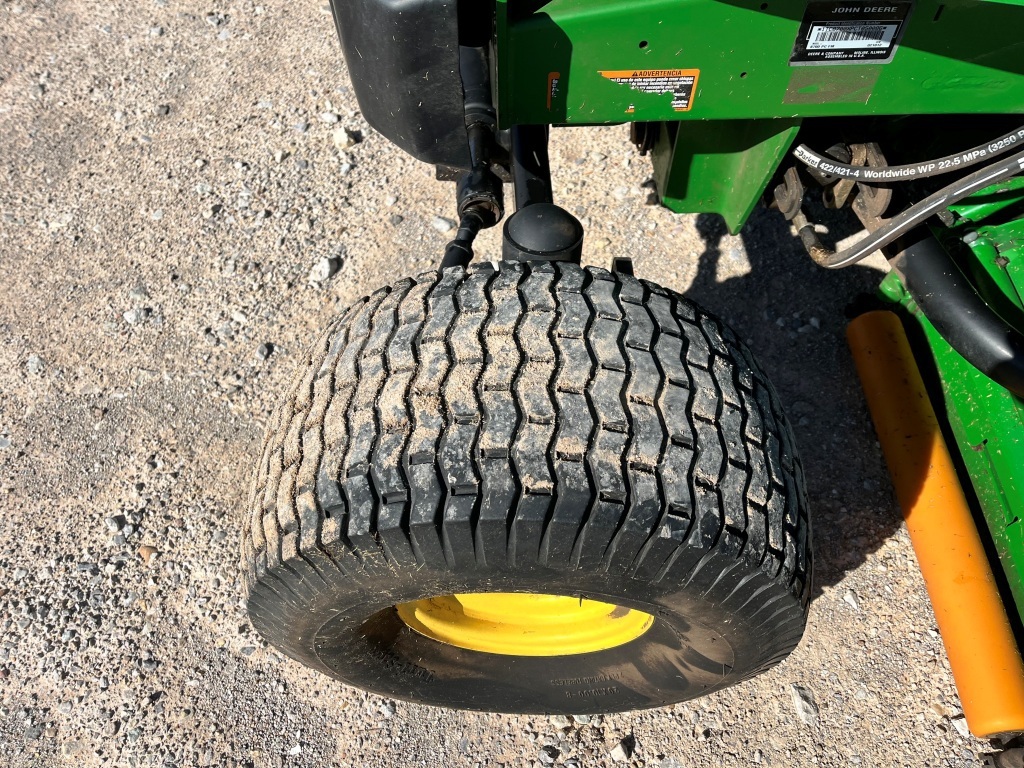 2012 John Deere 8700 Lawn Mower