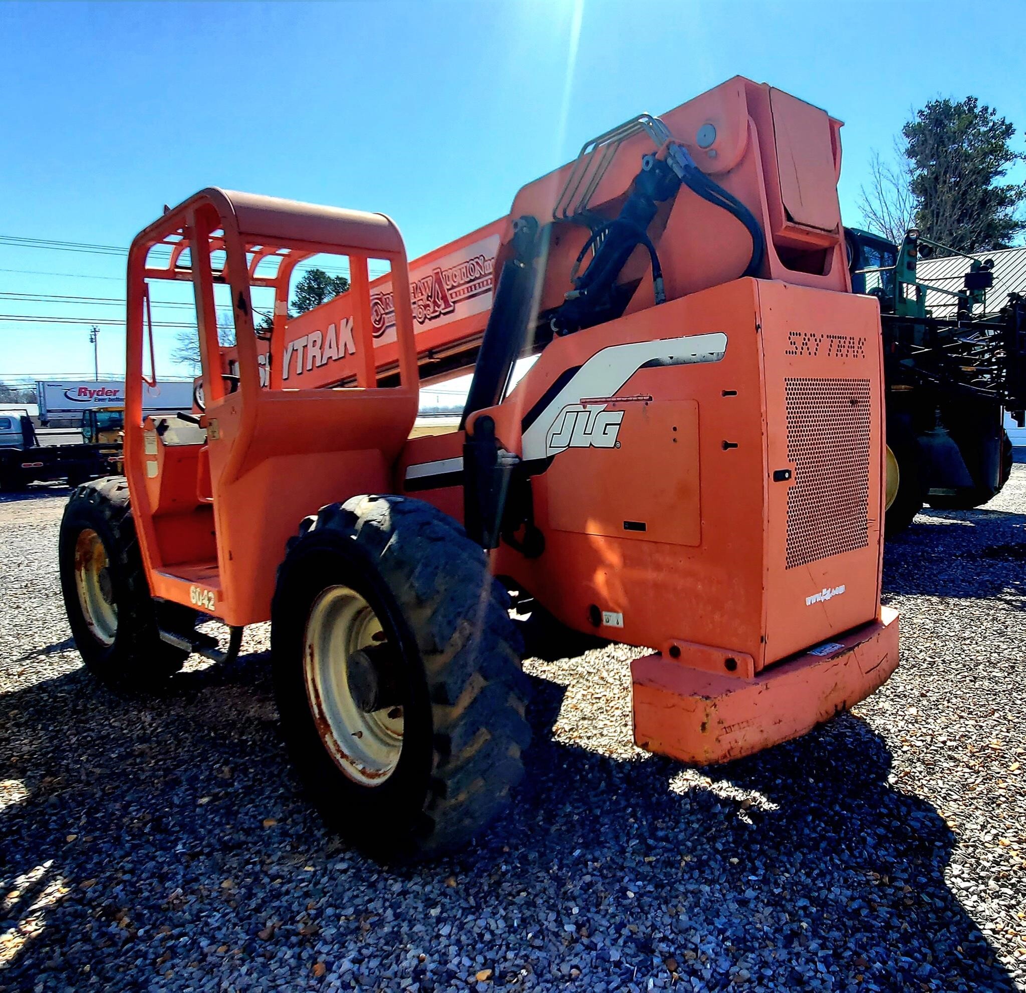  SkyTrak 6042 Telehandler