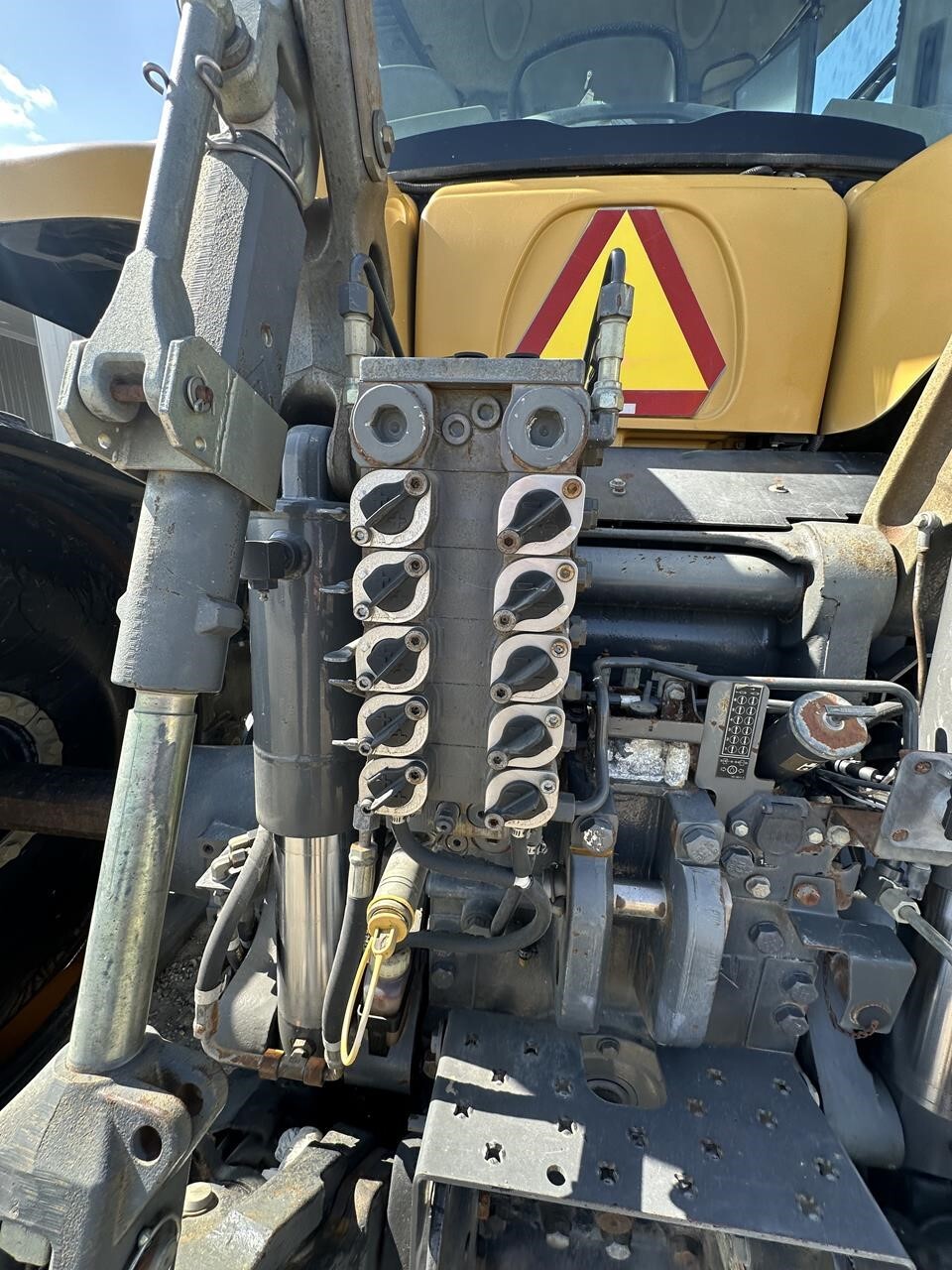  Challenger MT765 Tractor