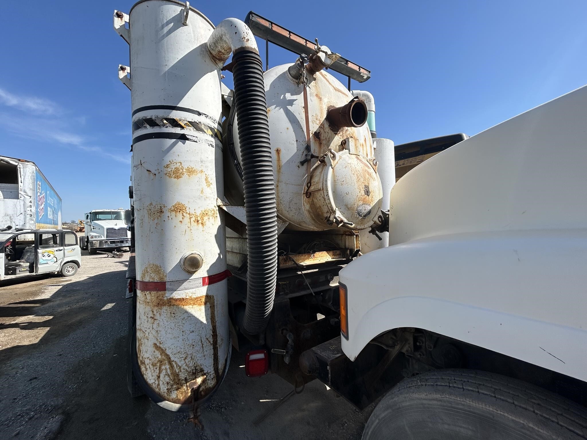 2005 Ford F-650 Pickup