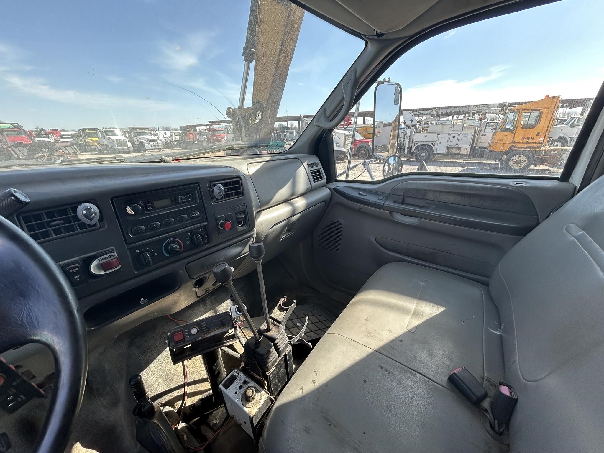 2005 Ford F-650 Pickup