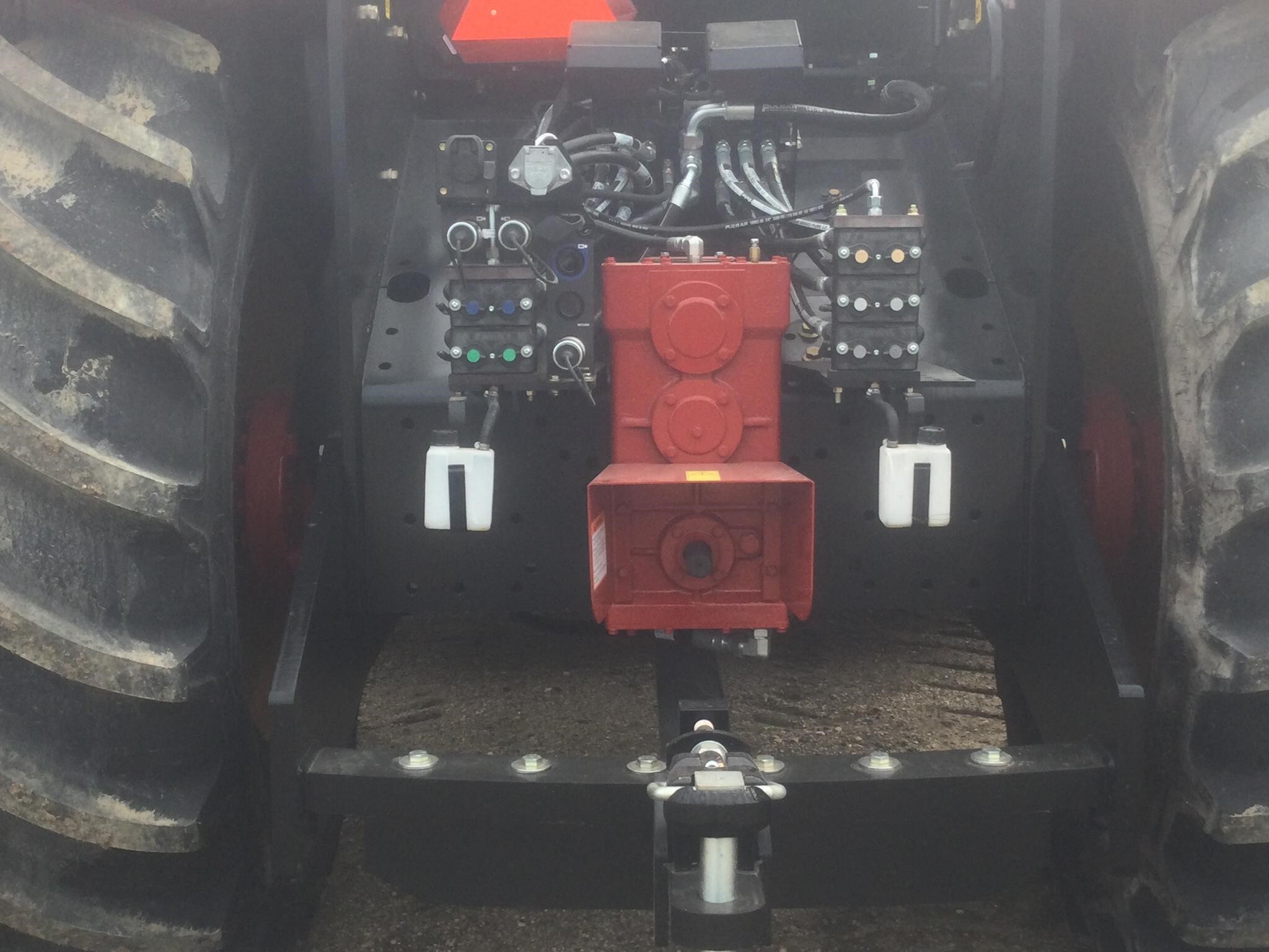 2025 Versatile 580 Tractor