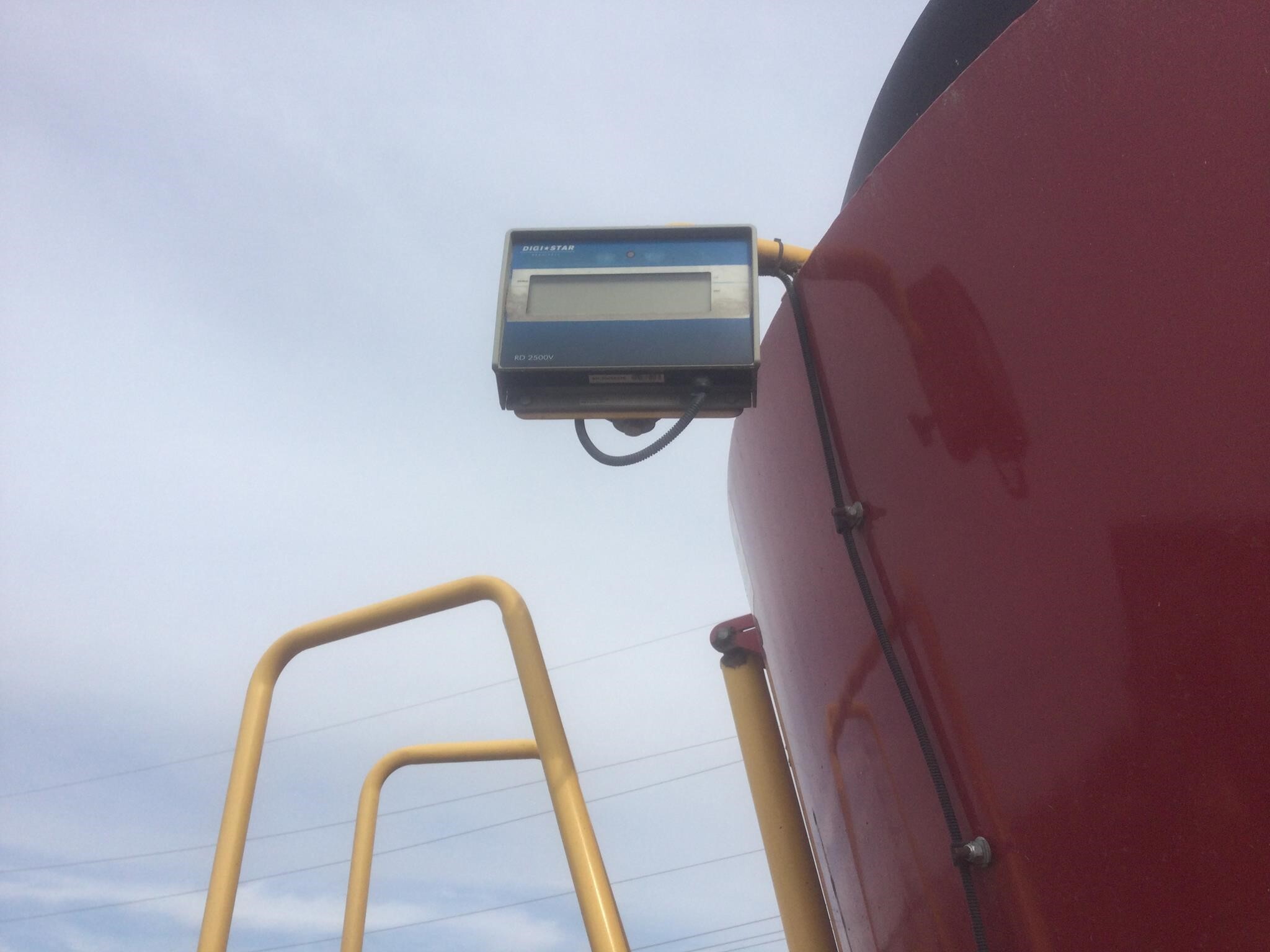 2019 Supreme International 700T Grinders and Mixer