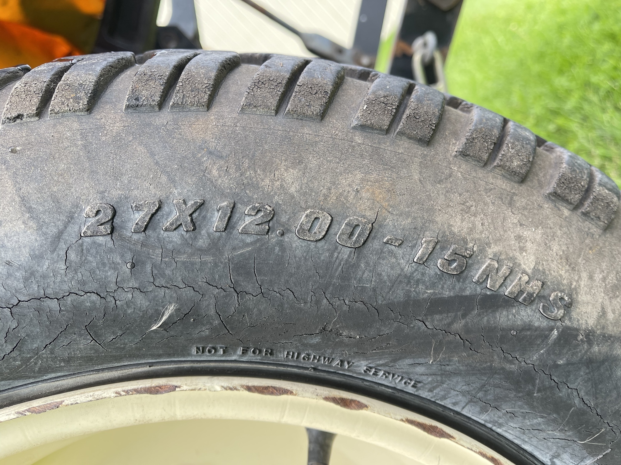 2003 Cub Cadet 7252 Tractor