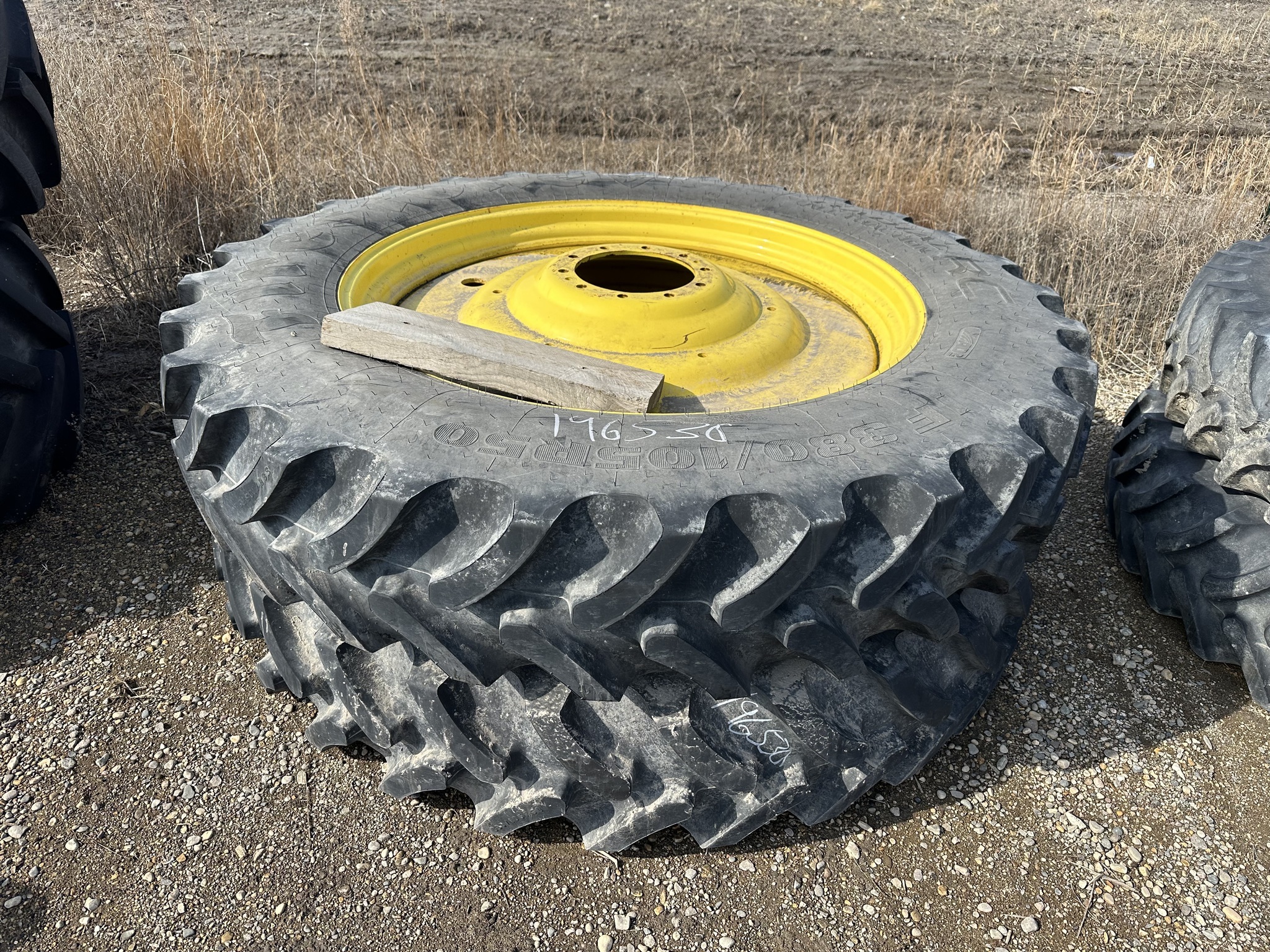 2019 John Deere R4045 Self-Propelled Sprayer