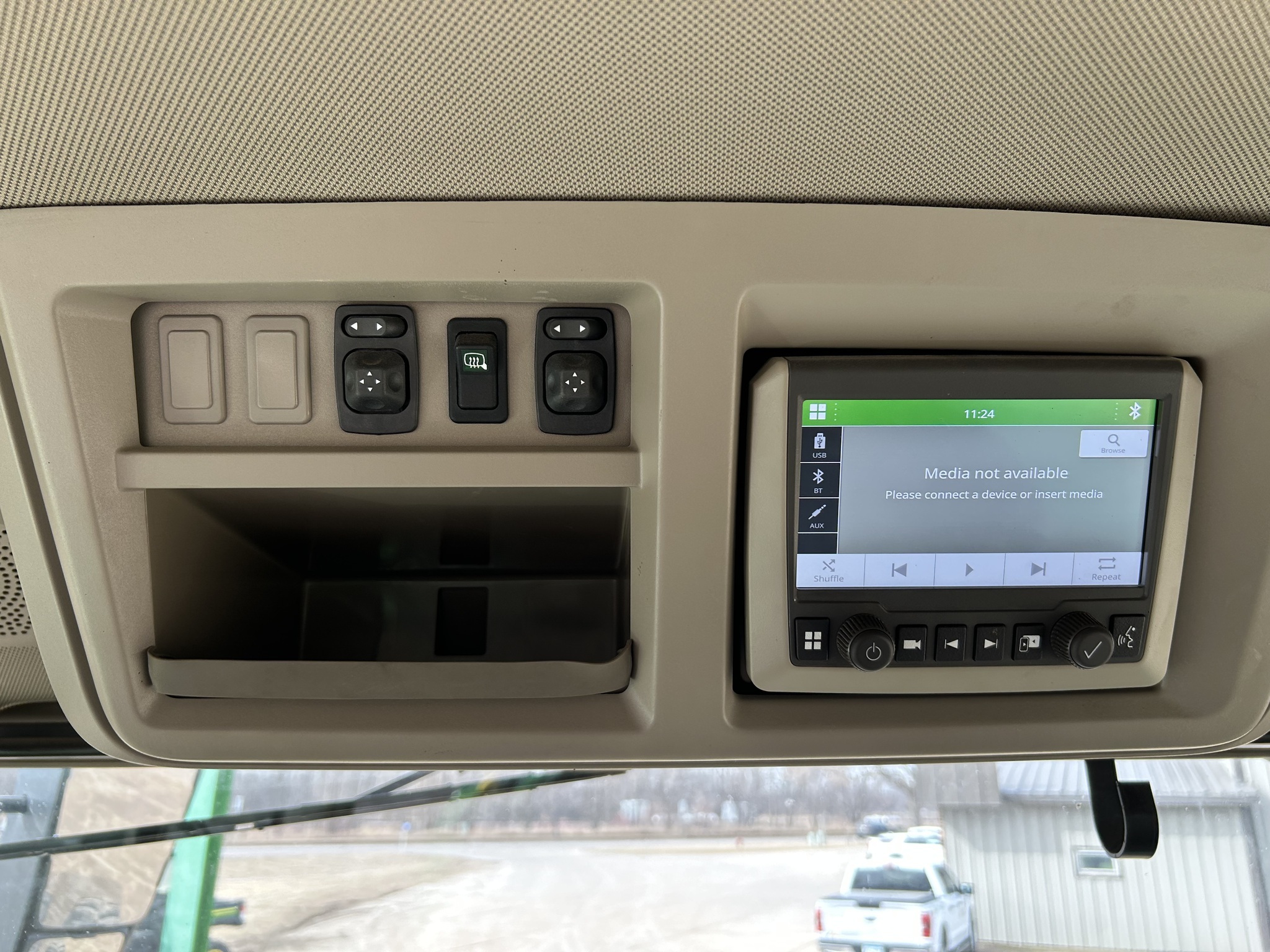 2024 John Deere 8R 370 Tractor