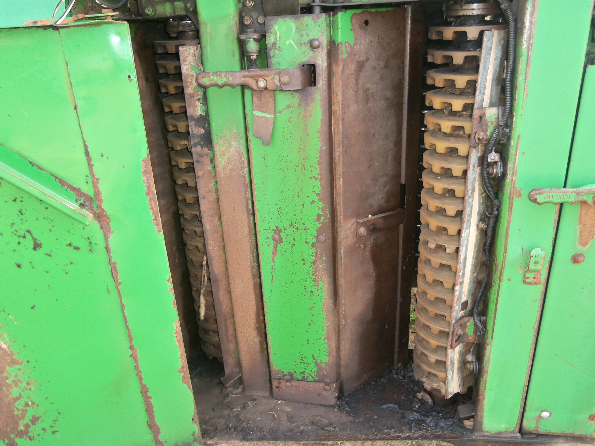 2005 John Deere 9996 Cotton Equipment