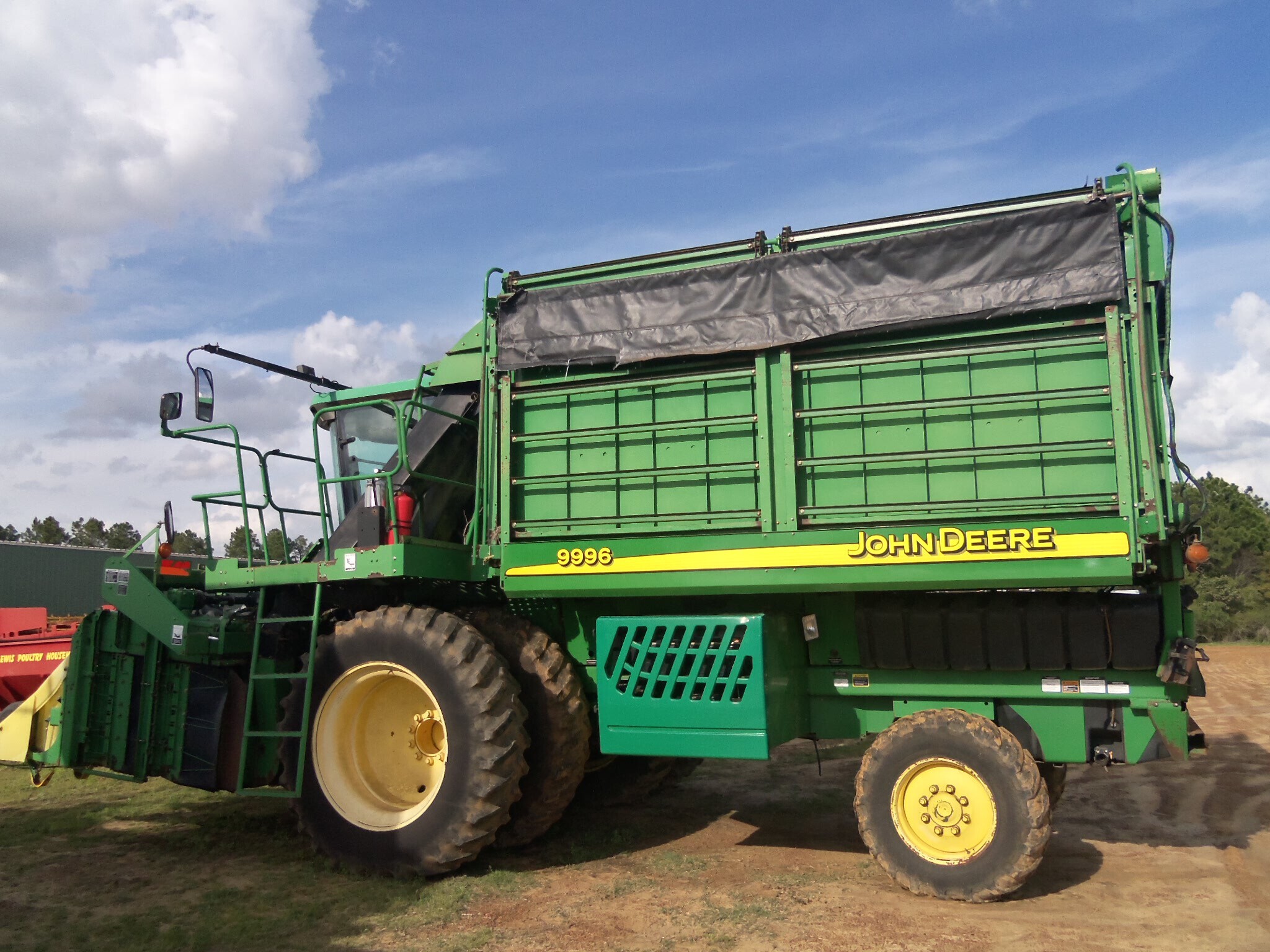 2005 John Deere 9996 Cotton Equipment